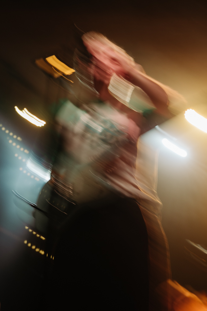 Good Neighbours, Crystal Ballroom, photo by Kai Hayashi