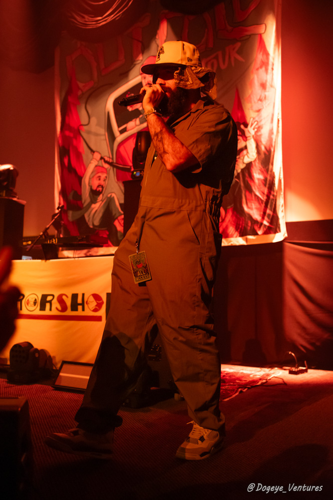 The Street Sweepers, Mission Theater, photo by Ashley Strom