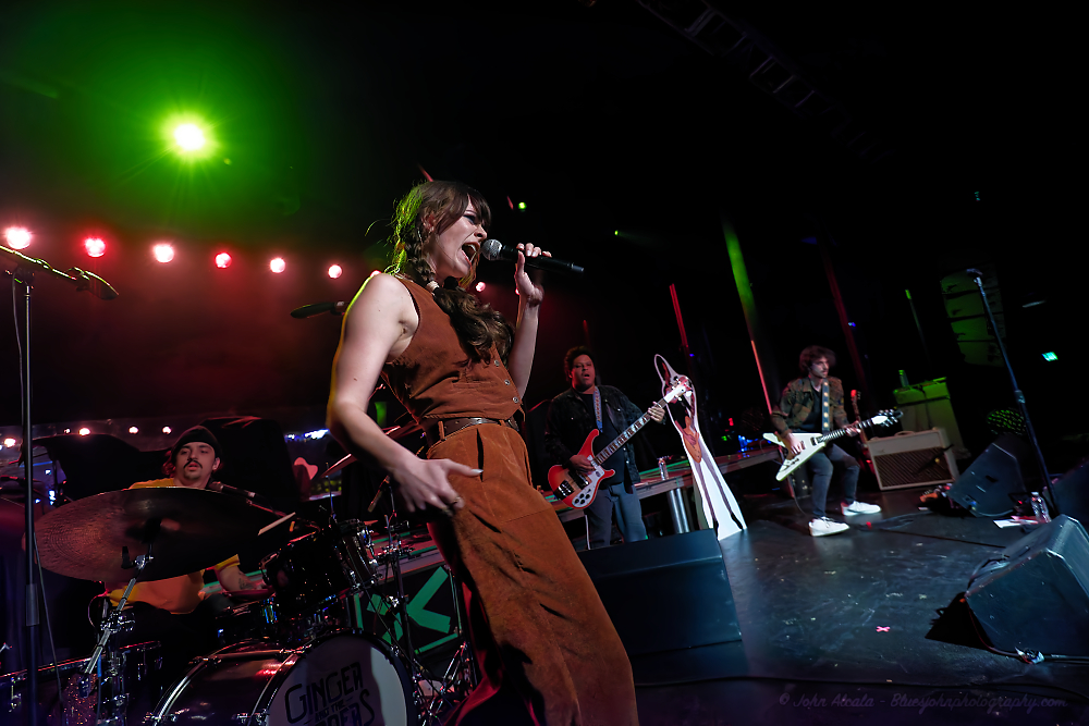 Ginger and the Peppers, Roseland Theater, photo by John Alcala