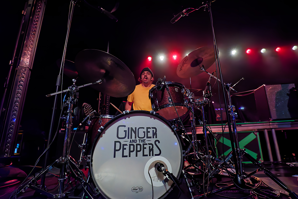 Ginger and the Peppers, Roseland Theater, photo by John Alcala