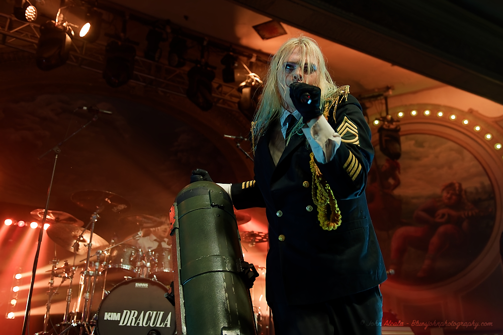 Kim Dracula, Crystal Ballroom, photo by John Alcala