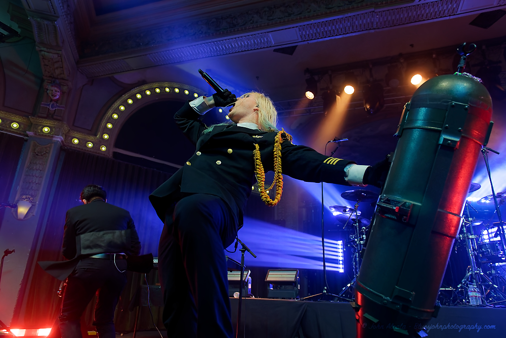 Kim Dracula, Crystal Ballroom, photo by John Alcala