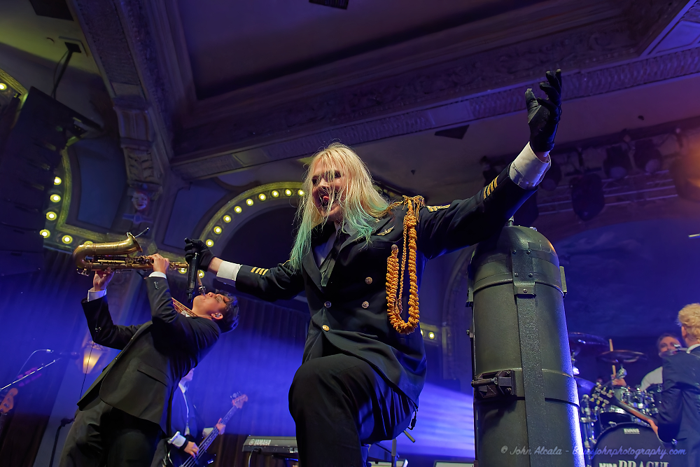 Kim Dracula, Crystal Ballroom, photo by John Alcala