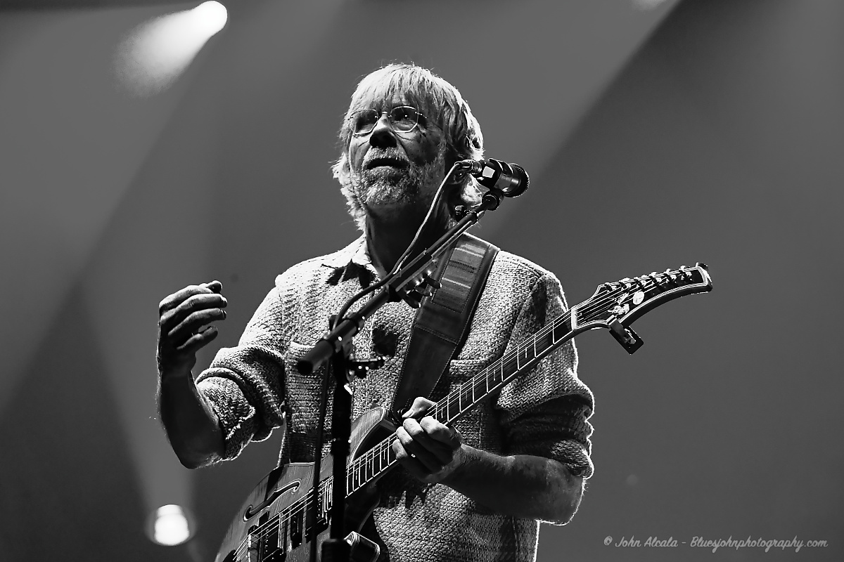 Phish, Moda Center, photo by John Alcala