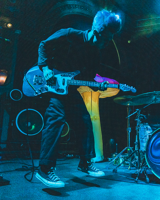 Microwave, Crystal Ballroom, photo by Henry Ward