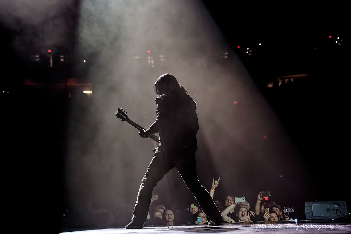 Disturbed, Moda Center, photo by John Alcala