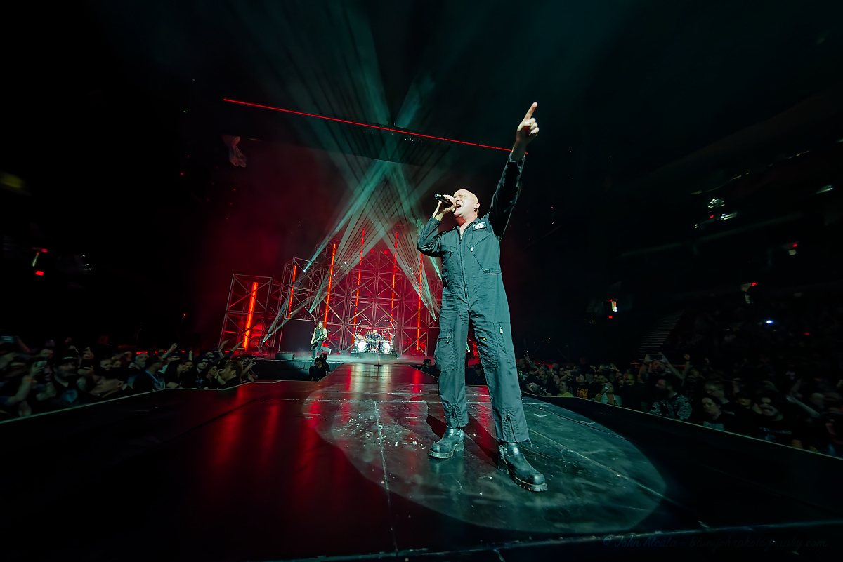 Disturbed, Moda Center, photo by John Alcala