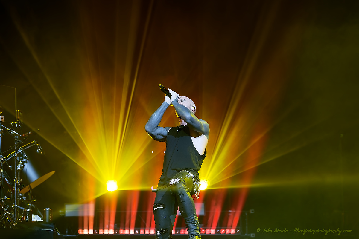 Daughtry, Moda Center, photo by John Alcala