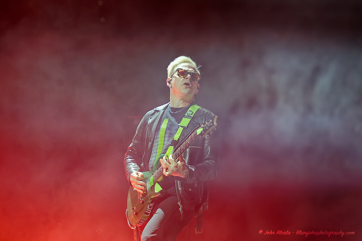 Daughtry, Moda Center, photo by John Alcala