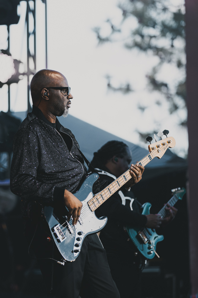 Earth, Wind & Fire, Hayden Homes Amphitheater, photo by Ben Coles