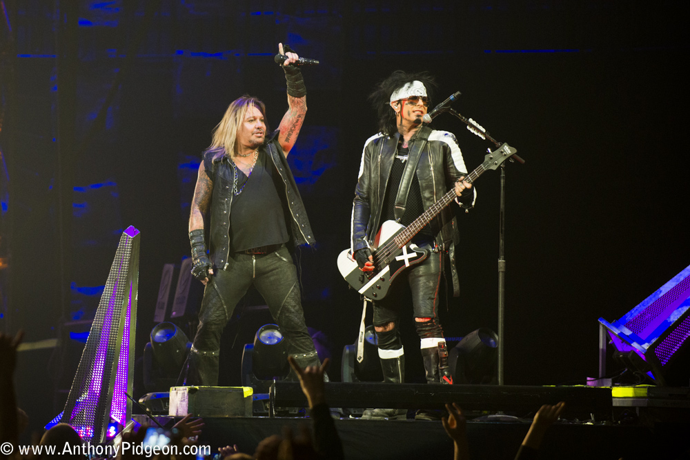 Mötley Crüe, Moda Center, Rose Quarter, photo by Anthony Pidgeon