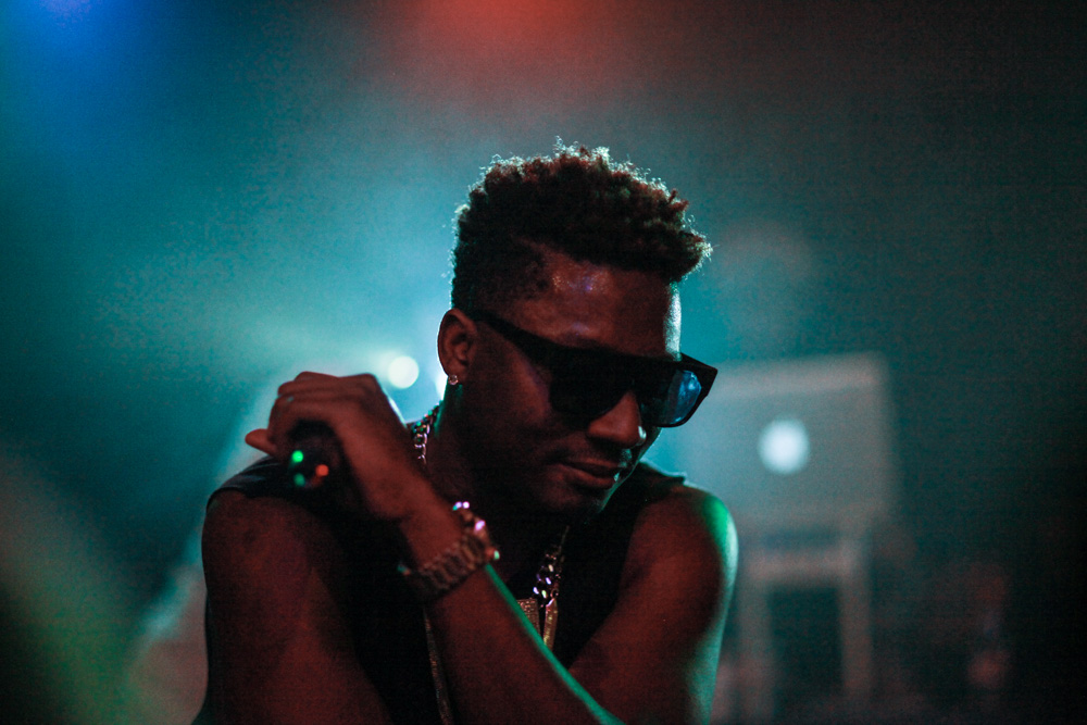 I$$A, Peter's Room, Roseland Theater, photo by Tojo Andrianarivo