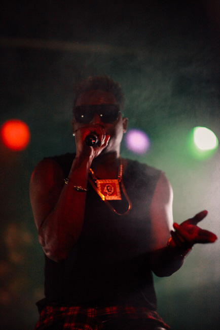 I$$A, Peter's Room, Roseland Theater, photo by Tojo Andrianarivo