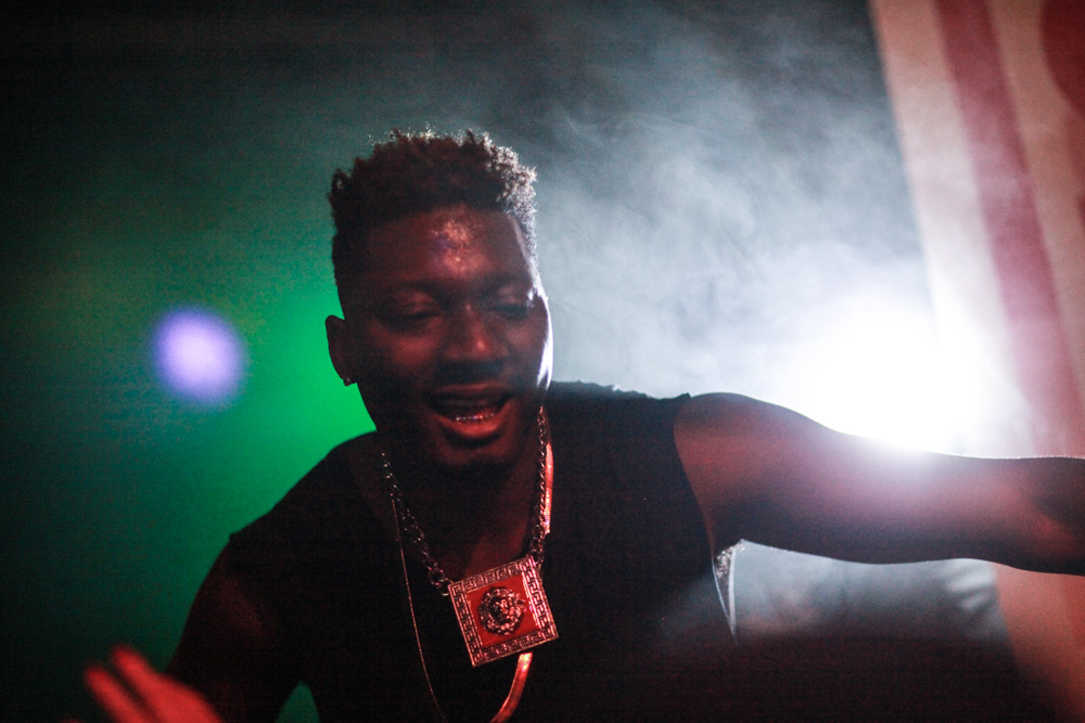 I$$A, Peter's Room, Roseland Theater, photo by Tojo Andrianarivo