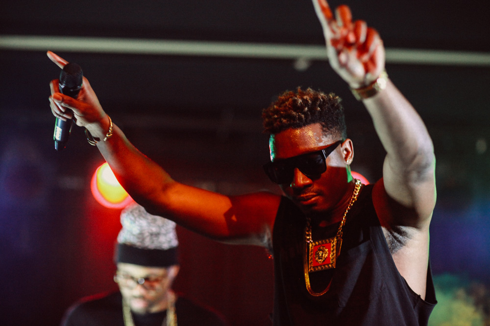 I$$A, Peter's Room, Roseland Theater, photo by Tojo Andrianarivo