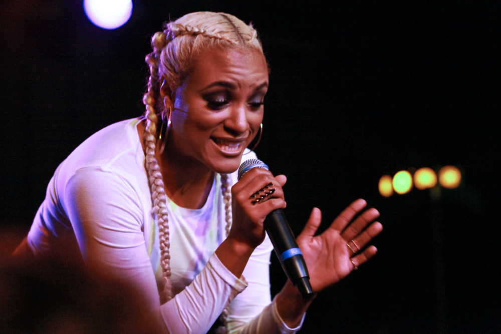 Rachel West, Peter's Room, Roseland Theater, photo by Tojo Andrianarivo