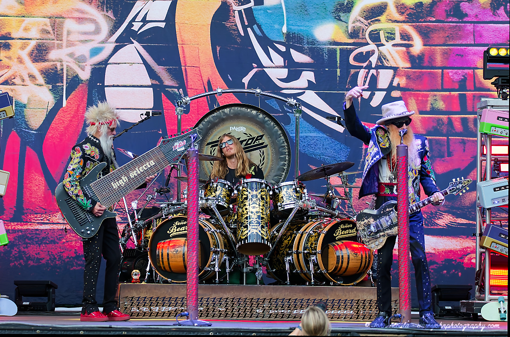 ZZ Top, Edgefield Amphitheater, photo by John Alcala