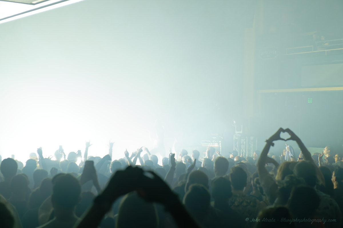 Wet Leg, Revolution Hall, photo by John Alcala