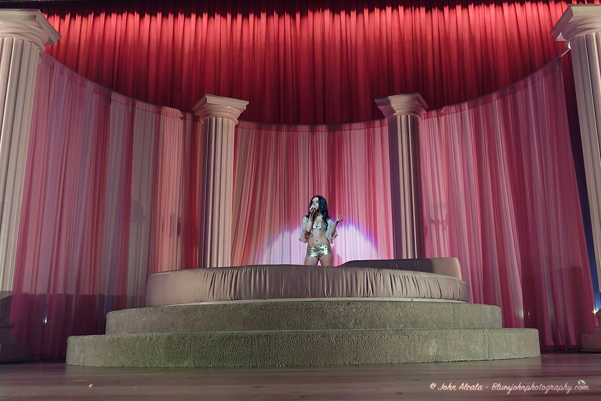 Jessie Murph, Theater of the Clouds, photo by John Alcala