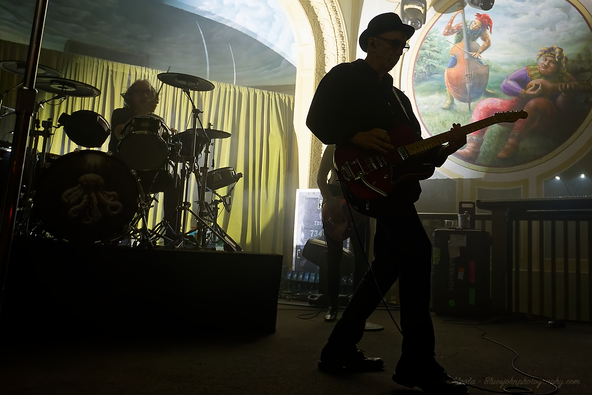 Garbage, Crystal Ballroom, photo by John Alcala