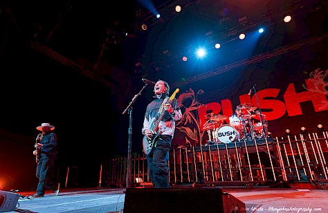 Bush, Theater of the Clouds, photo by John Alcala