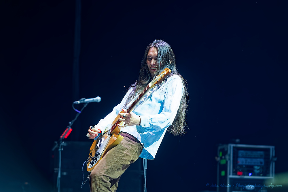 James And The Cold Gun, Theater of the Clouds, photo by John Alcala