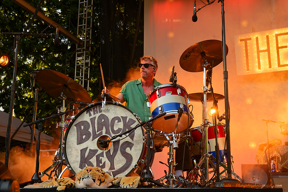 The Black Keys, Edgefield Amphitheater, photo by John Alcala