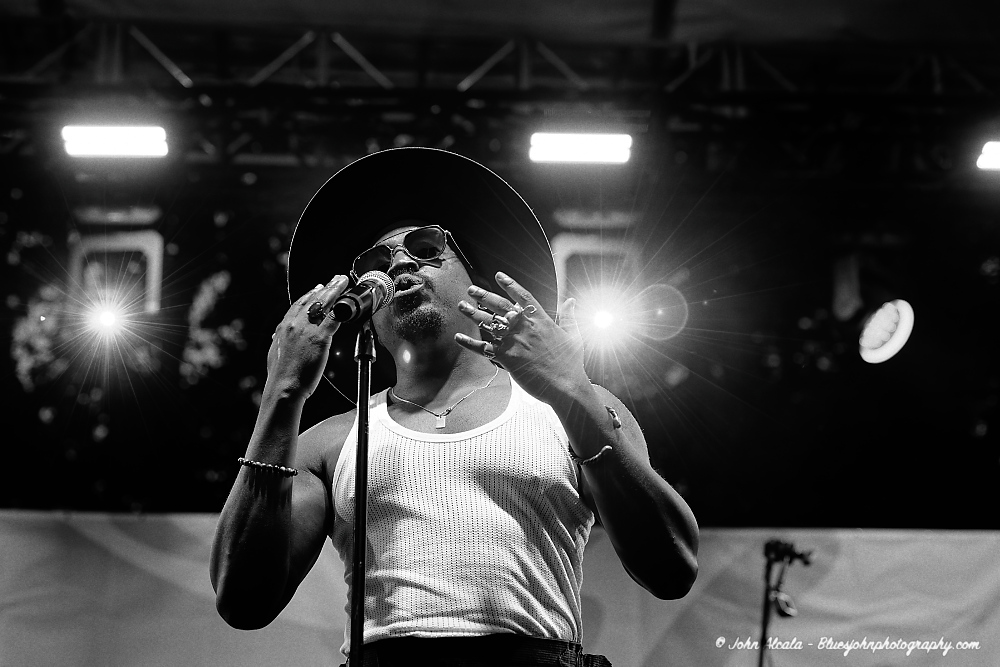Durand Jones & The Indications, Tom McCall Waterfront Park, photo by John Alcala