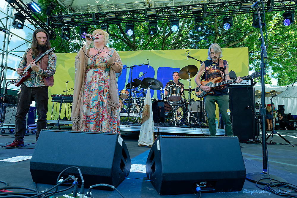 Nikki Jones, Tom McCall Waterfront Park, photo by John Alcala