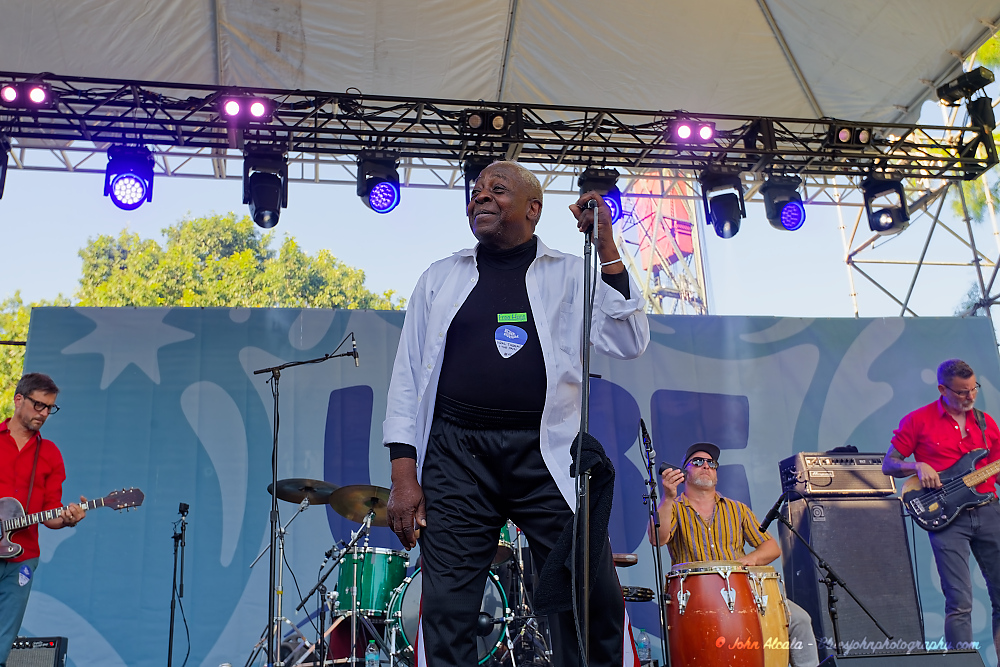 Ural Thomas & The Pain, Tom McCall Waterfront Park, photo by John Alcala