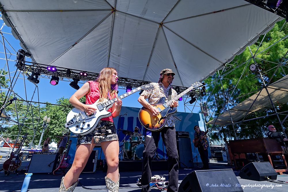 Ty Curtis, Tom McCall Waterfront Park, photo by John Alcala