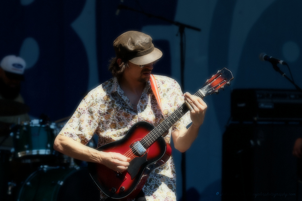 Ty Curtis, Tom McCall Waterfront Park, photo by John Alcala