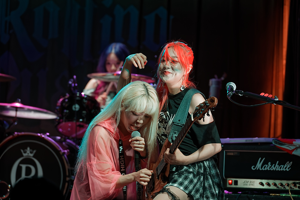 Rolling Quartz, Star Theater, photo by John Alcala