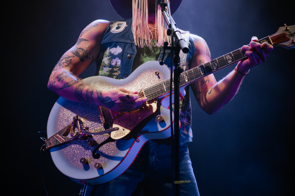 Orville Peck, Edgefield Amphitheater, photo by Bailey Bonney-Vogler