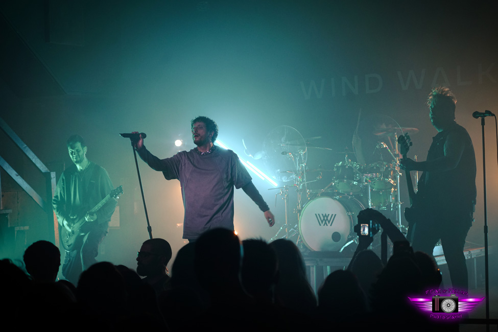 Wind Walkers, Hawthorne Theatre, photo by Joshua Hathaway