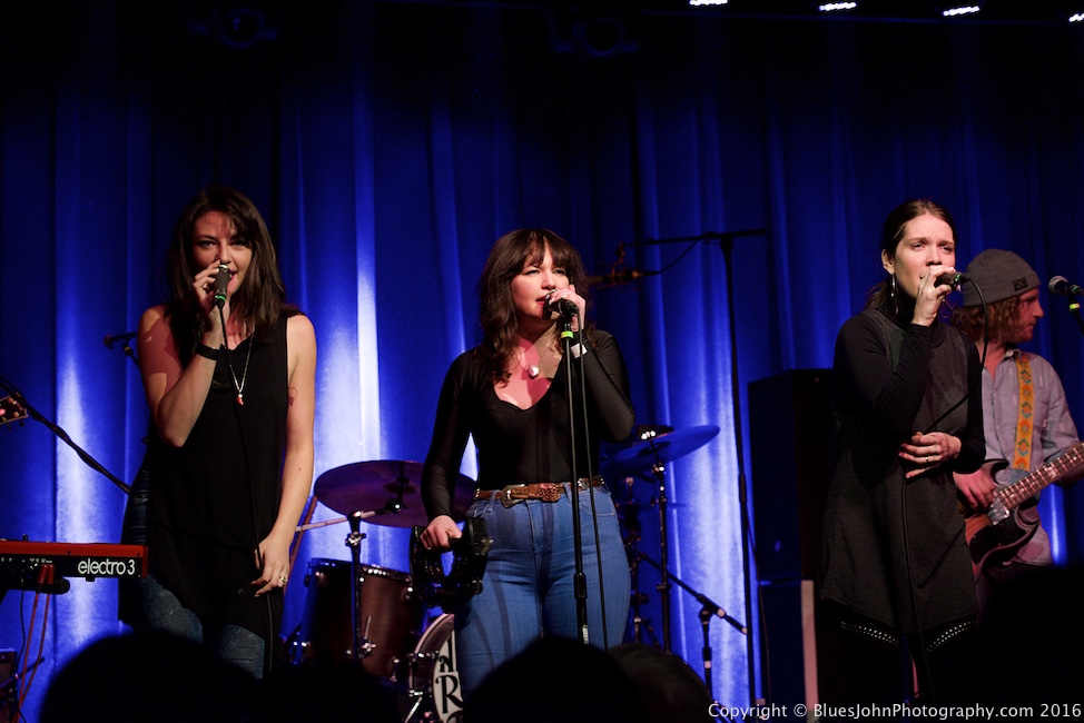 Paper Bird, Wonder Ballroom, photo by John Alcala