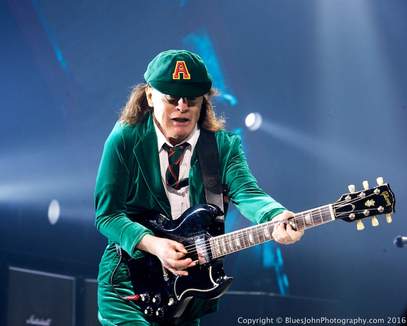 AC/DC, Tacoma Dome, photo by John Alcala