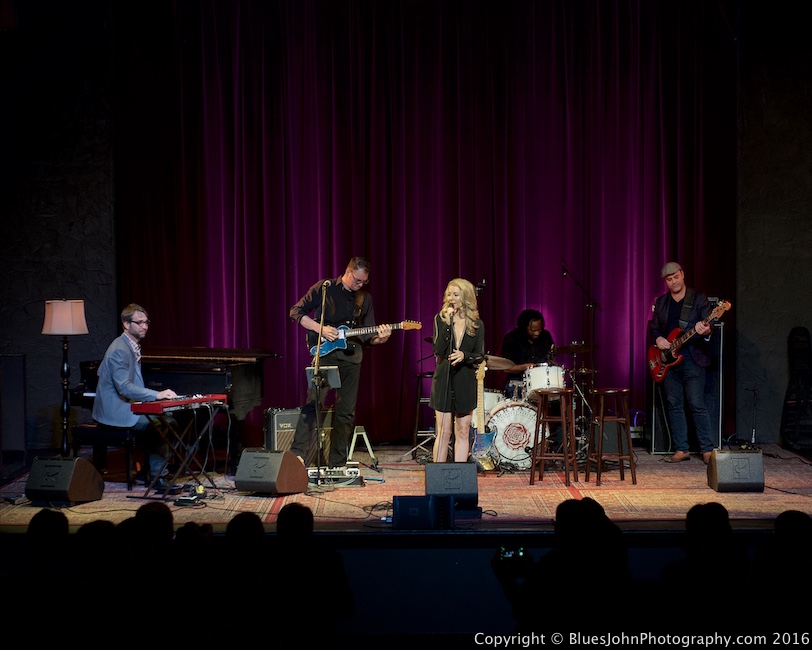 Morgan James, Alberta Rose Theatre, photo by John Alcala