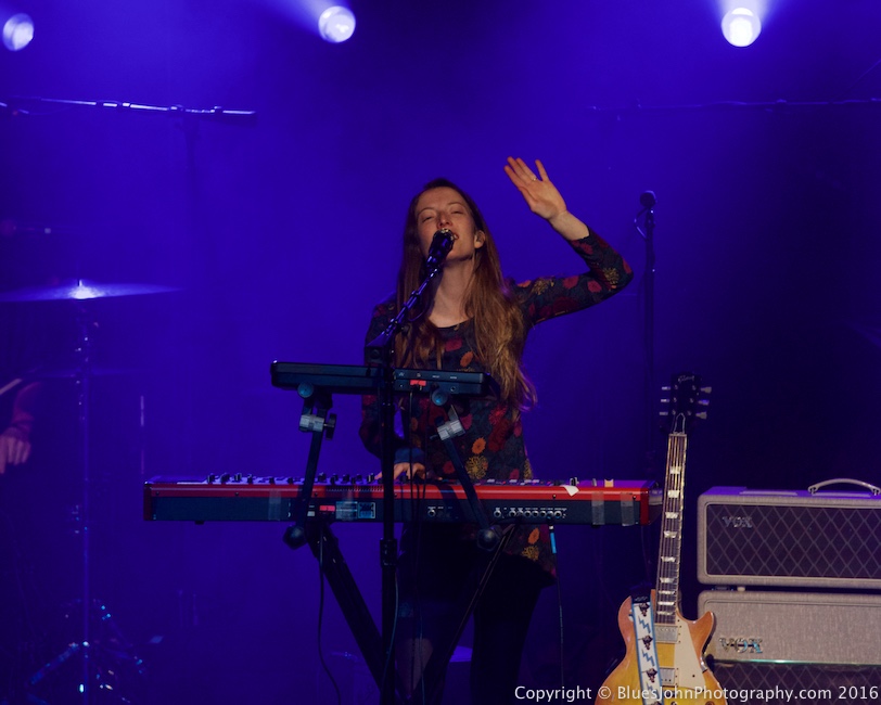Eliza Hardy Jones, Roseland Theater, photo by John Alcala