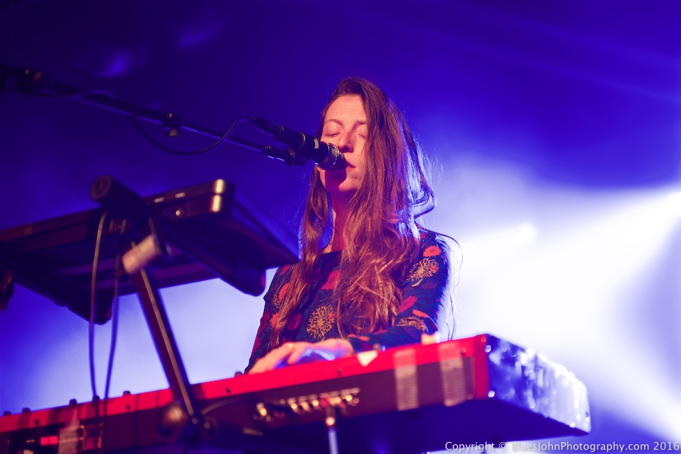 Eliza Hardy Jones, Roseland Theater, photo by John Alcala