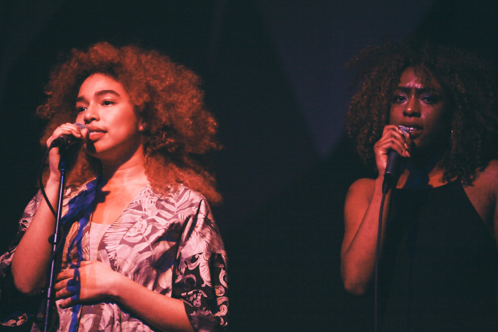 Blossom, Holocene, photo by Tojo Andrianarivo