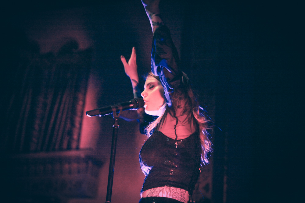 Cœur de Pirate, Aladdin Theater, photo by Tojo Andrianarivo