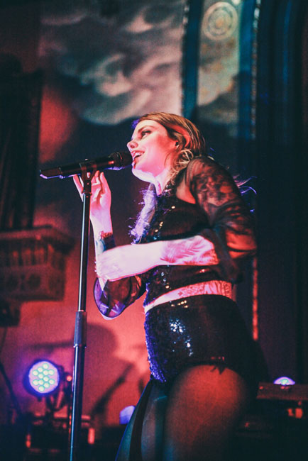 Cœur de Pirate, Aladdin Theater, photo by Tojo Andrianarivo