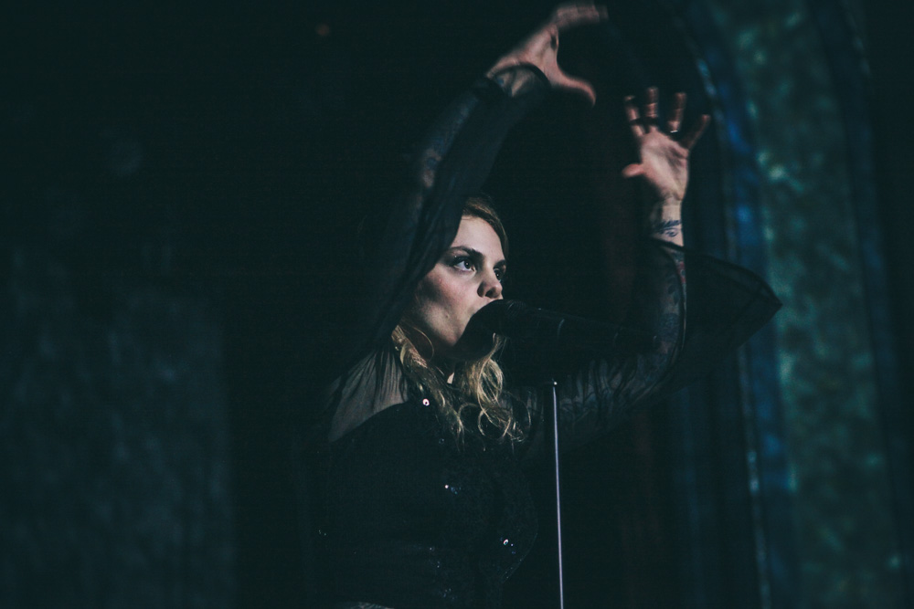 Cœur de Pirate, Aladdin Theater, photo by Tojo Andrianarivo