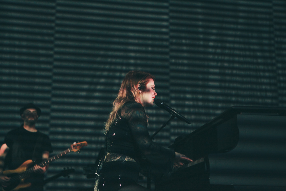 Cœur de Pirate, Aladdin Theater, photo by Tojo Andrianarivo