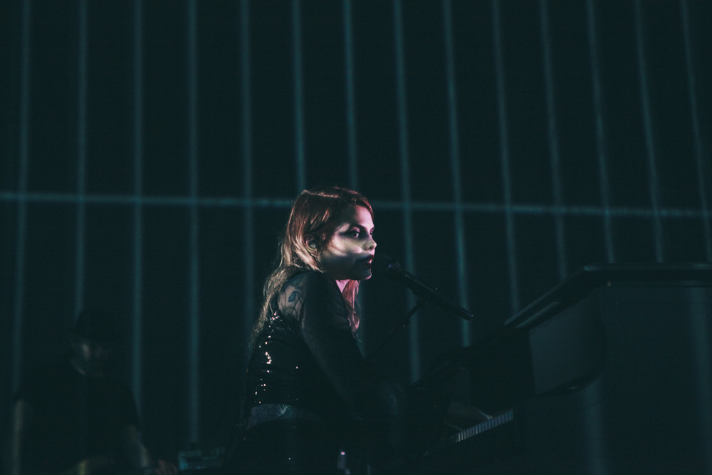 Cœur de Pirate, Aladdin Theater, photo by Tojo Andrianarivo