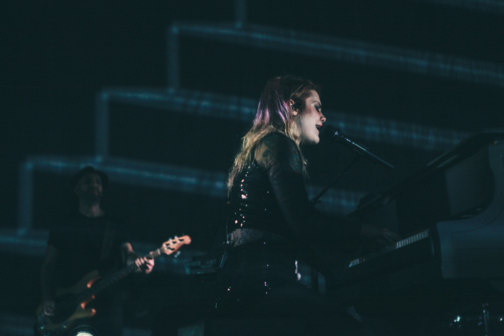 Cœur de Pirate, Aladdin Theater, photo by Tojo Andrianarivo