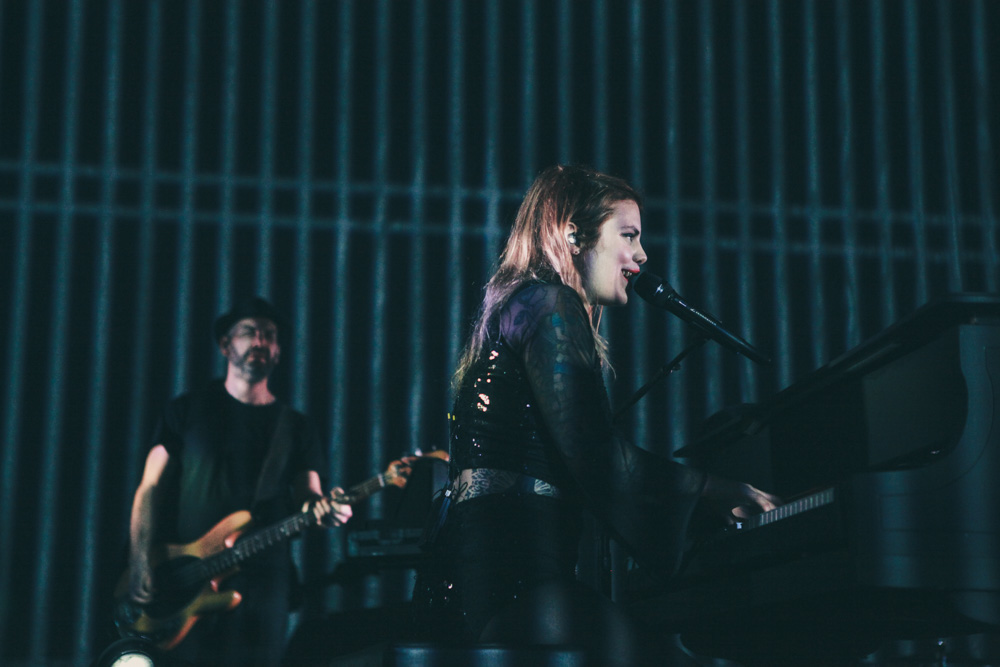 Cœur de Pirate, Aladdin Theater, photo by Tojo Andrianarivo