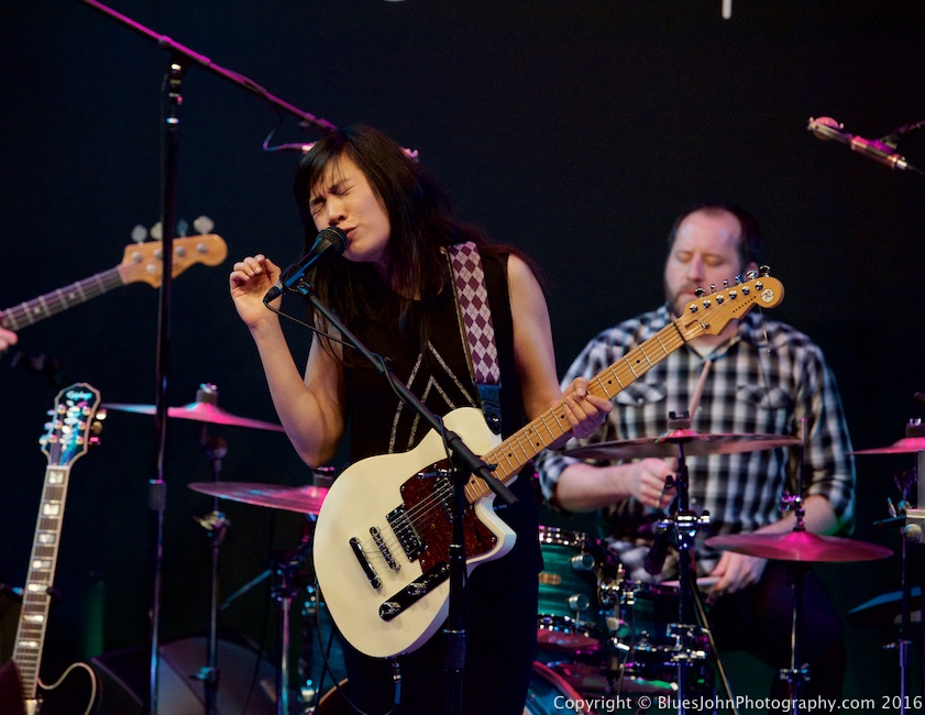 Thao & The Get Down Stay Down, KINK, Bloodworks Live Studio, photo by John Alcala