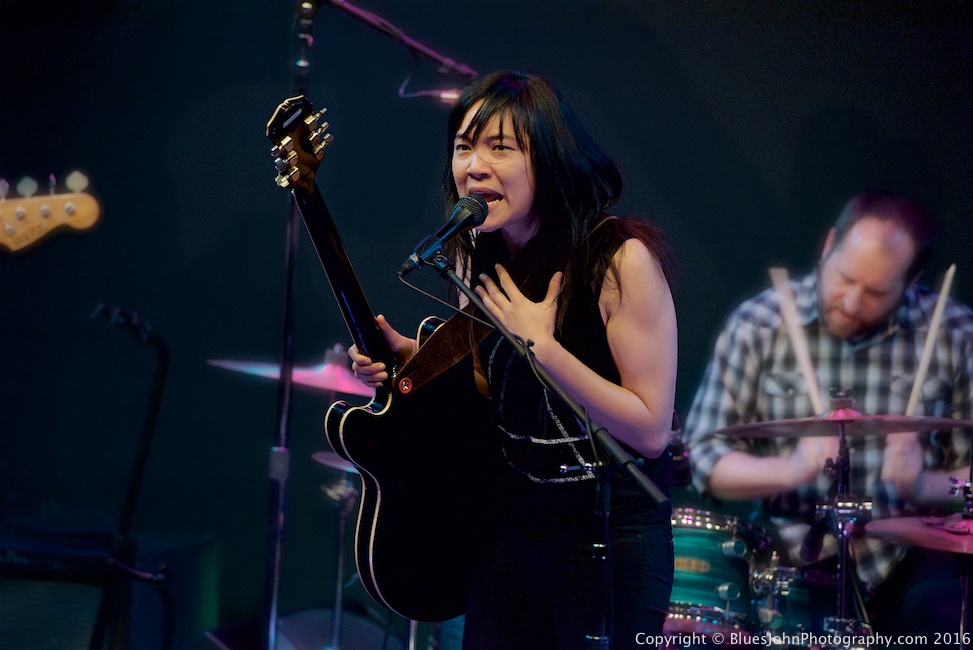 Thao & The Get Down Stay Down, KINK, Bloodworks Live Studio, photo by John Alcala